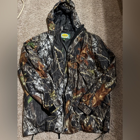 Cabela's Camouflage packable women’s medium - Picture 9 of 9